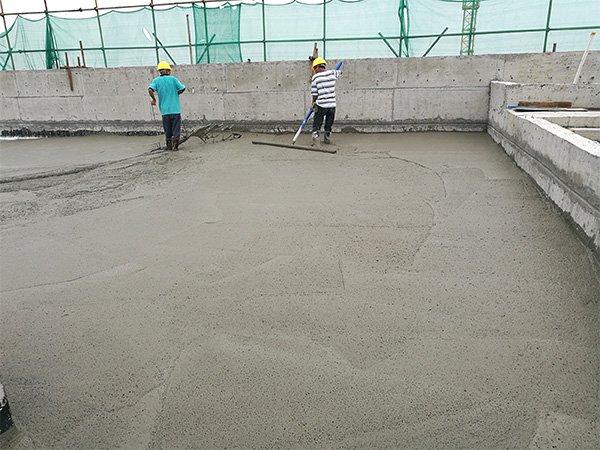 屋面浇灌